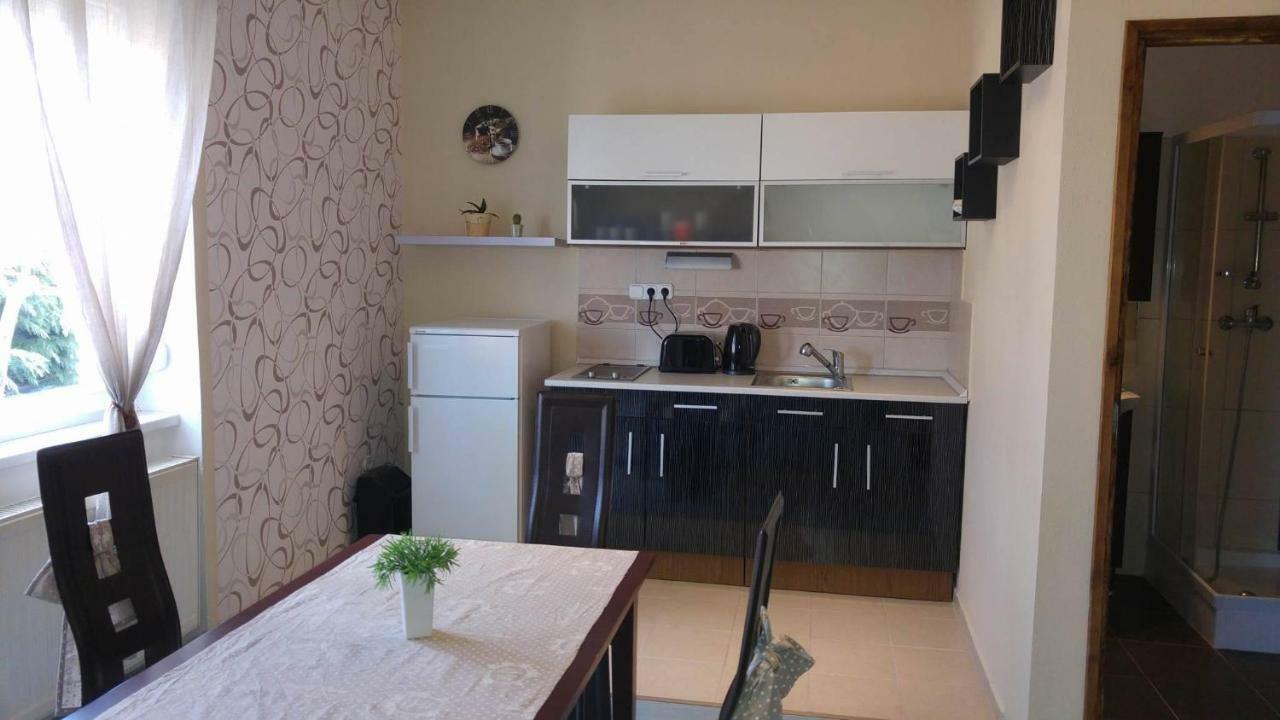 264 Lepes Vendeghaz Otel Sárvár Dış mekan fotoğraf